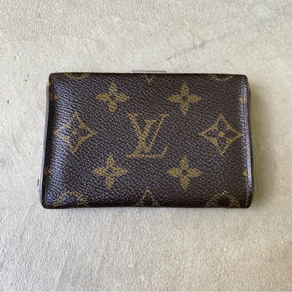 Louis Vuitton Monogram Card Holder Wallet